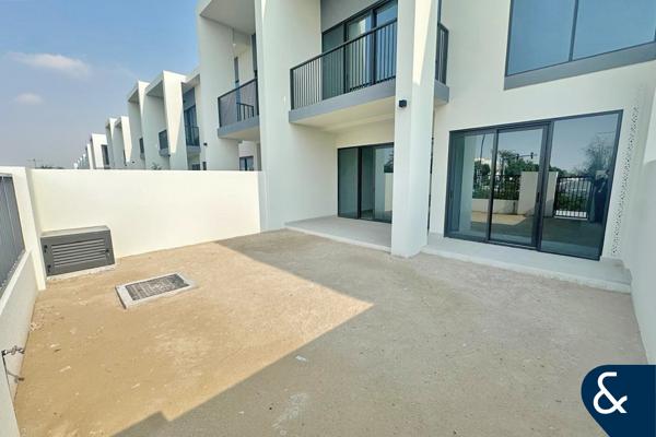 Single Row l Brand New l Now Mortgageable